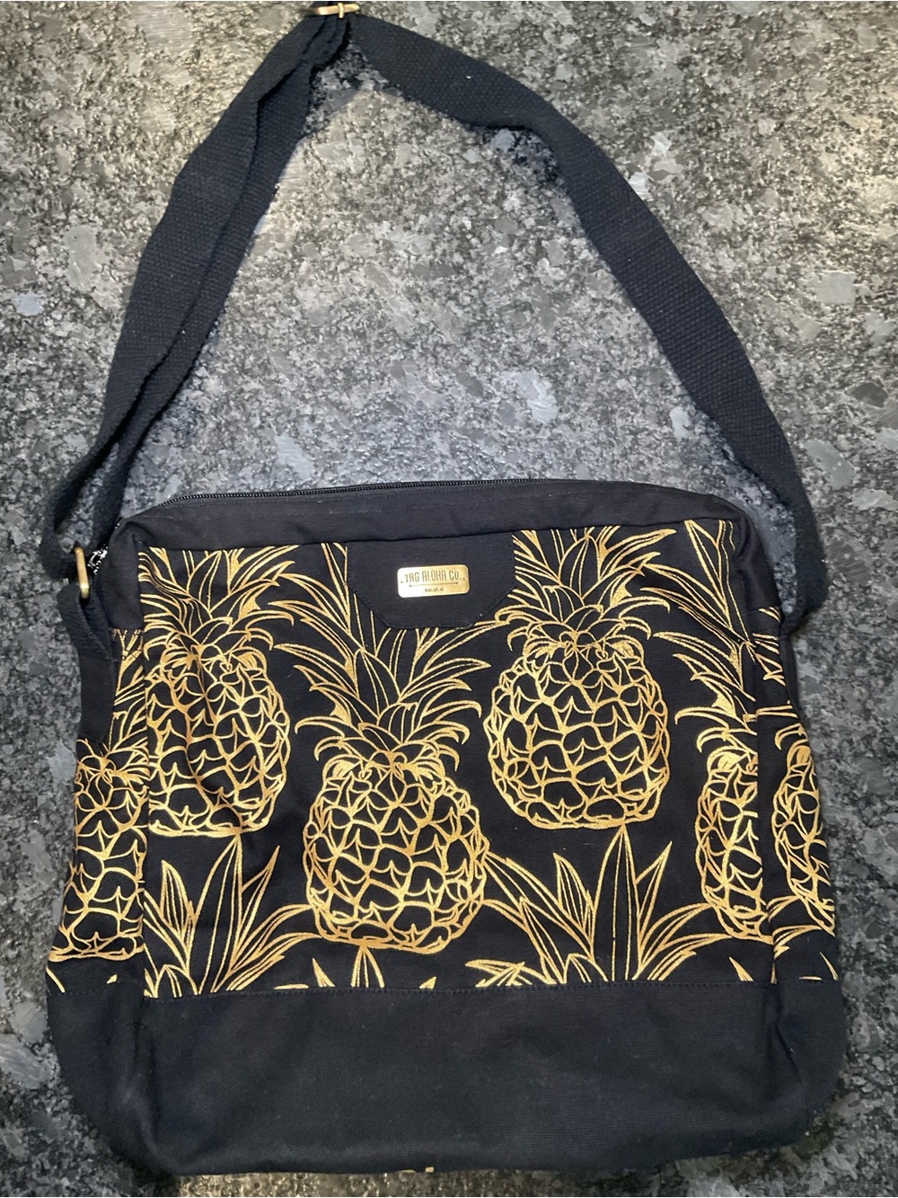 Black & Gold Pineapple Crossbody Tote